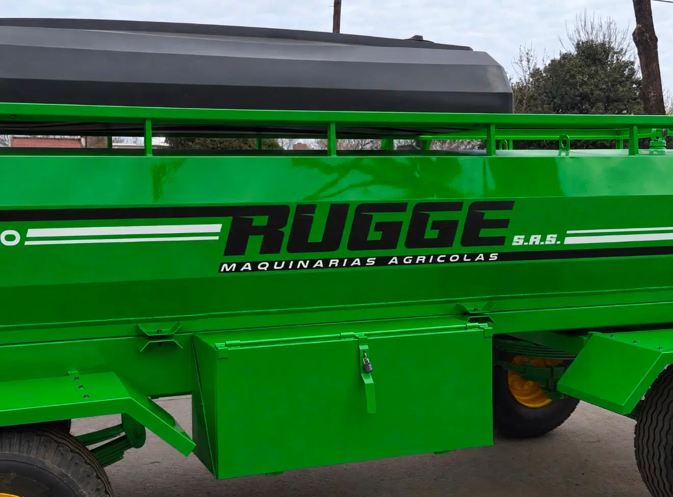Tanque de combustible Rugge 4000L - vista frontal